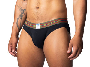 Active Brief in Black