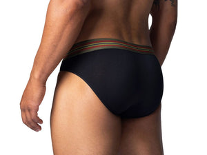 Active Brief in Black